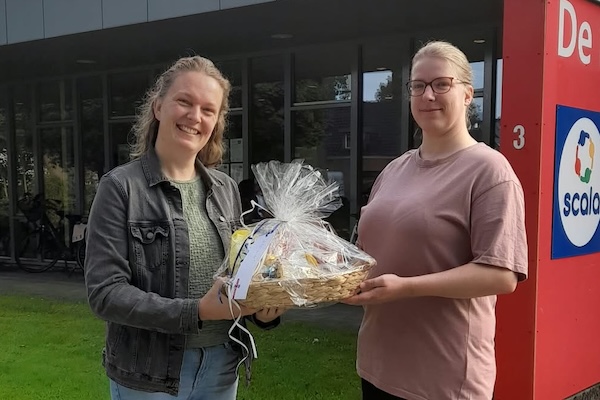 Rigina van Dekken prijswinnaar Winactie Vrijwilligersmarkt